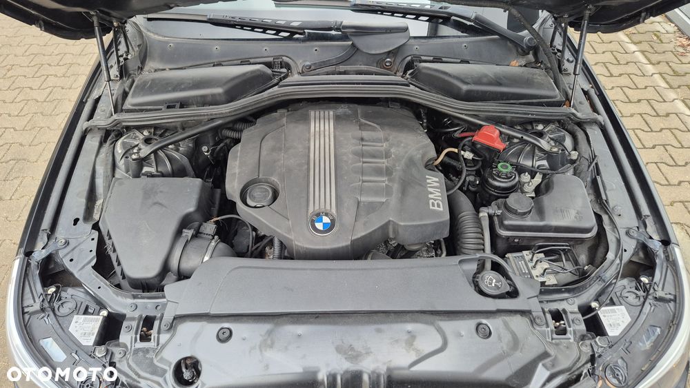 BMW Seria 5 520d - 17