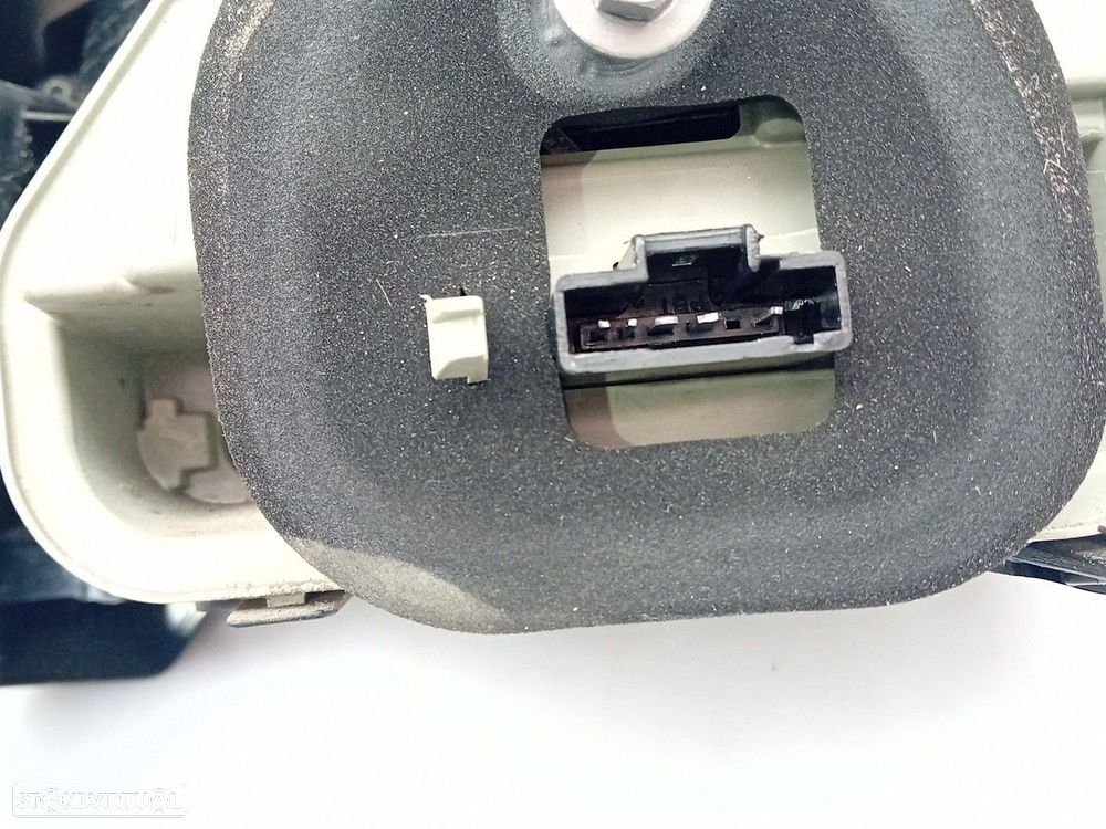 Farolim esquerdo PEUGEOT 208 II - 4