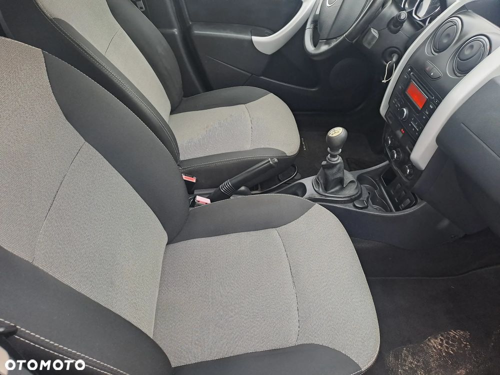 Dacia Duster - 8