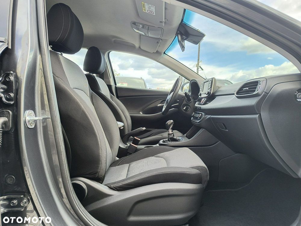 Hyundai i30 1.4 Comfort - 15