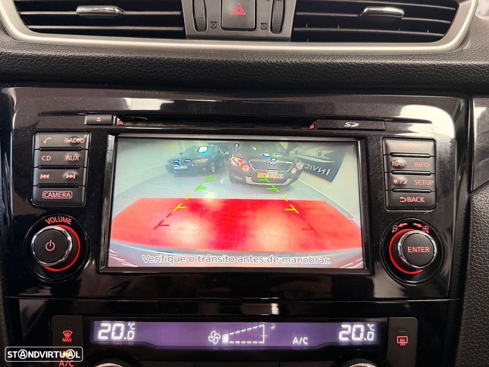 Nissan Qashqai 1.5 dCi N-Connecta 18 - 40