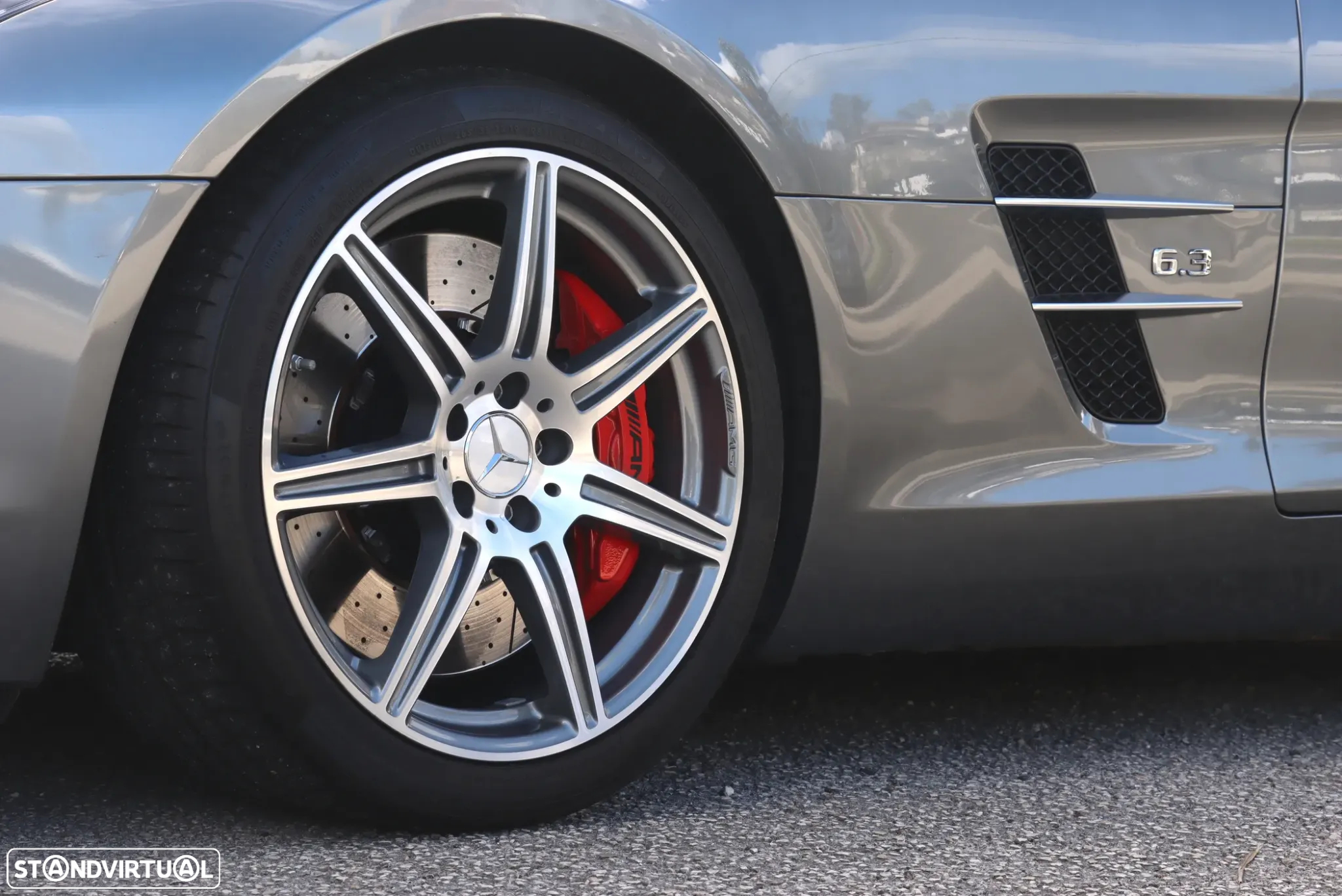 Mercedes-Benz SLS 63 AMG Standard - 10