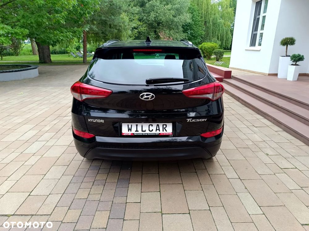 Hyundai Tucson blue 1.7 CRDi 2WD DCT Premium - 13