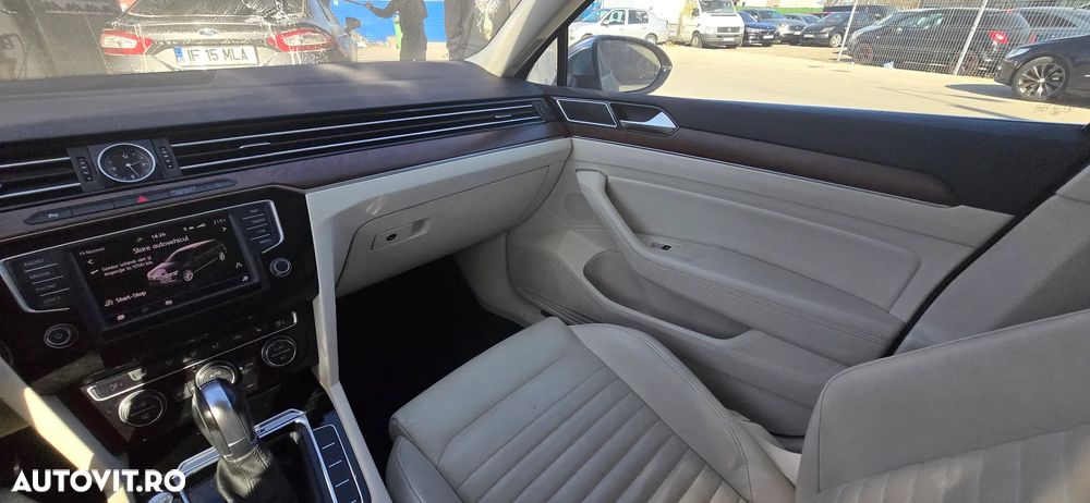 Volkswagen Passat Alltrack - 6