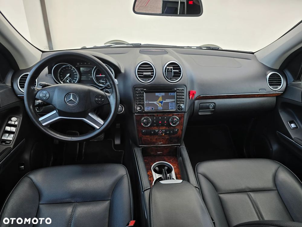 Mercedes-Benz GL 350 BlueTEC 4Matic 7G-TRONIC Grand Edition - 14