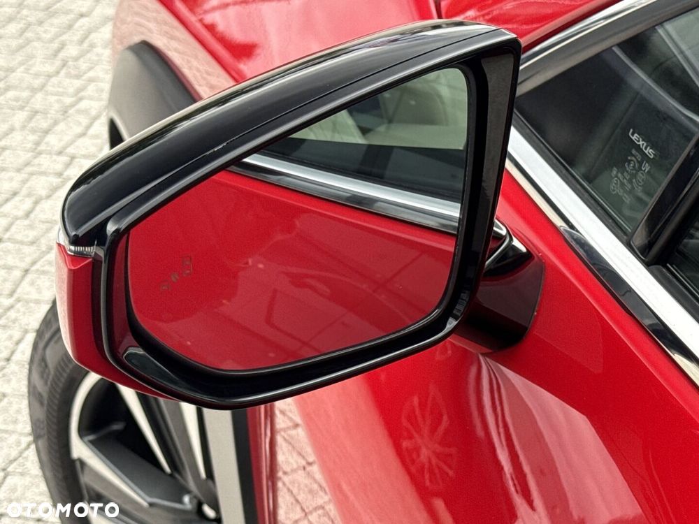 Lexus UX - 27