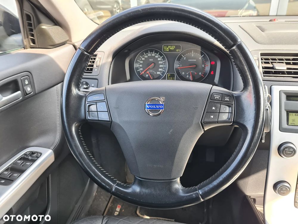 Volvo V50 - 13