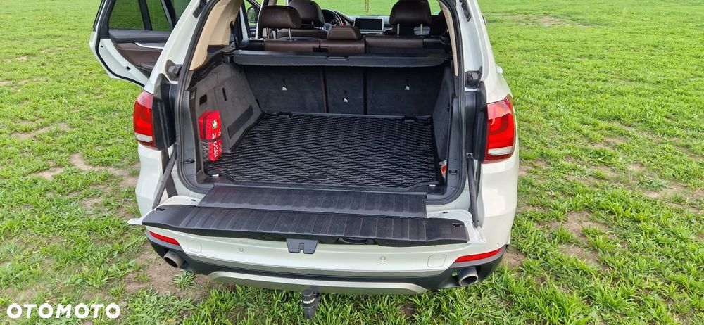 BMW X5 xDrive35i - 27