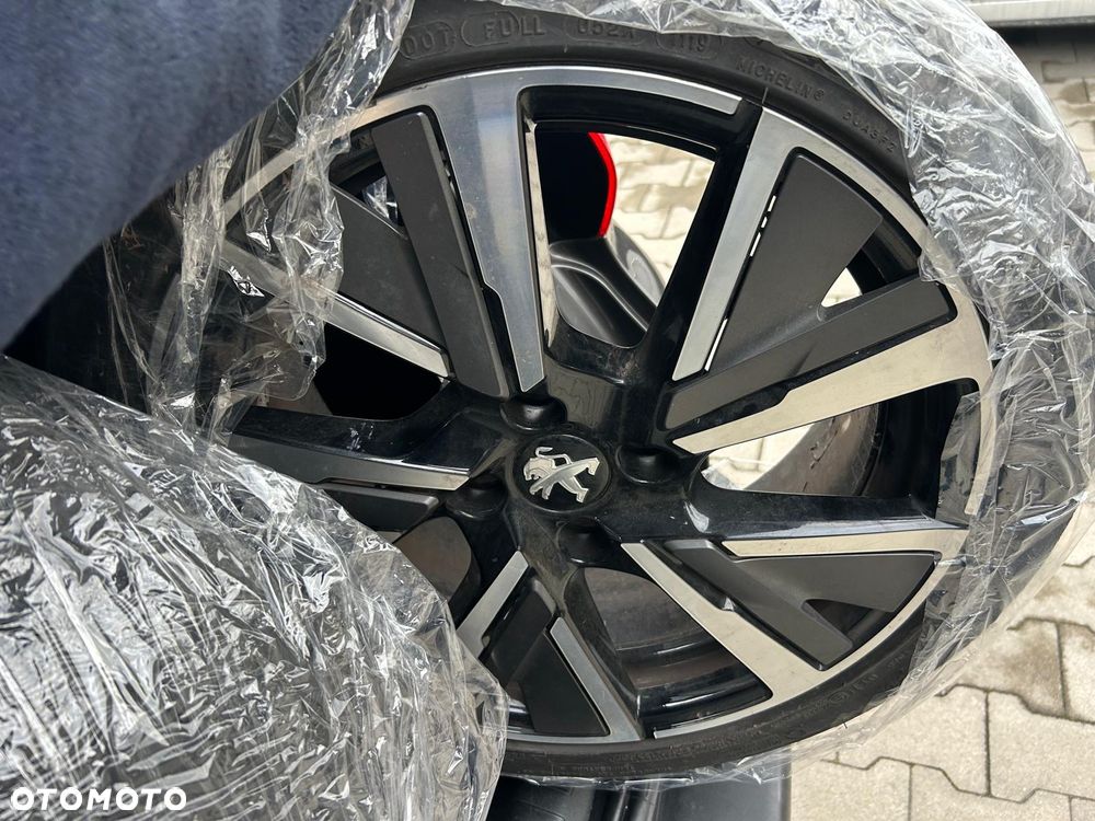 Peugeot 2008 1.6 BlueHDi Style - 20