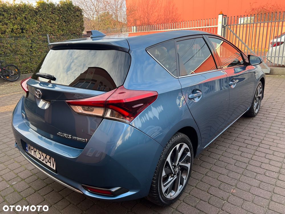 Toyota Auris 1.8 HSD Sol - 13