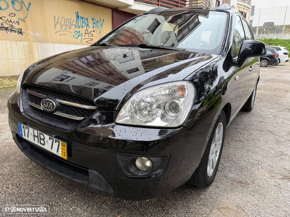 Kia Carens 2.0 CRDi LX - 4