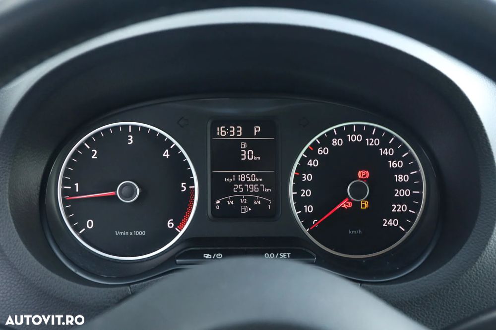 Volkswagen Polo 1.6 TDI DSG Comfortline - 22