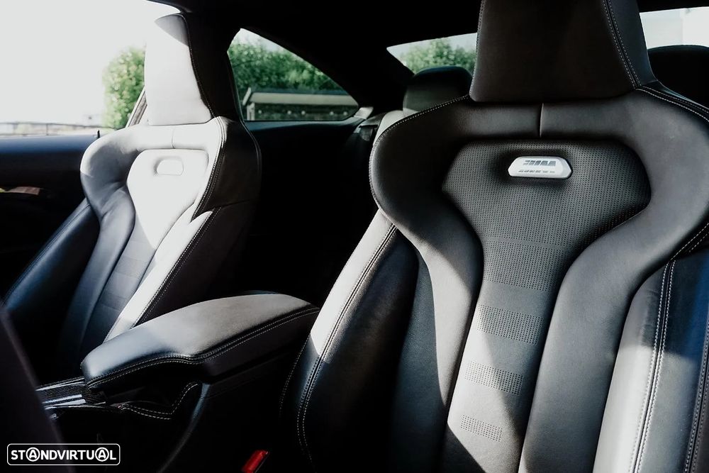 BMW M4 Auto - 4