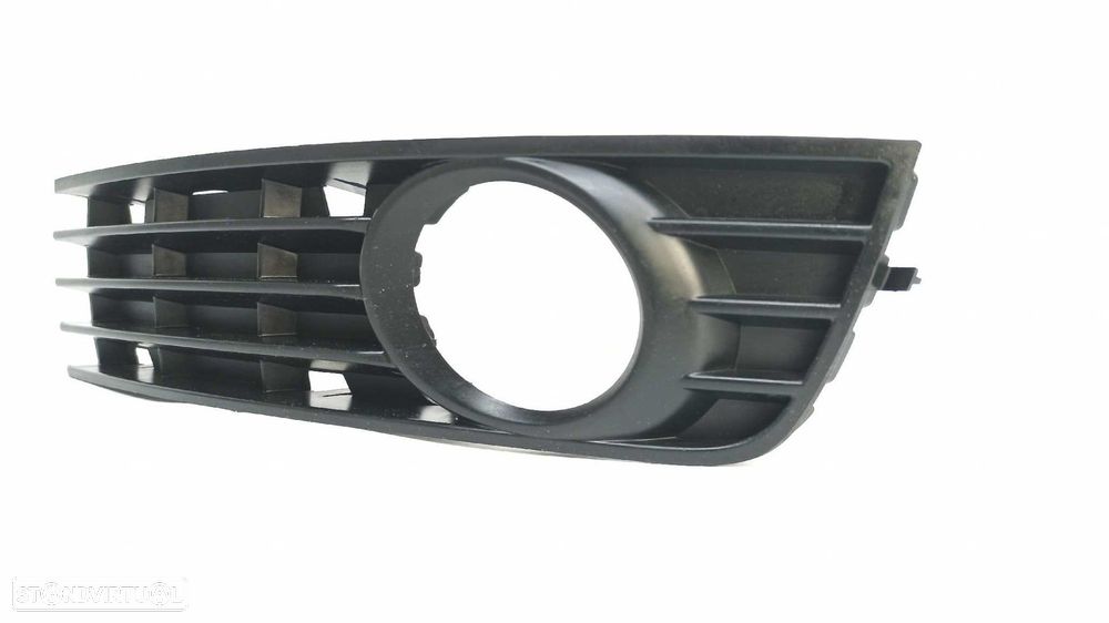 TRIM DO FAROL DE NEVOEIRO AUDI A4 BERLINA (8E) 2.0 - 4