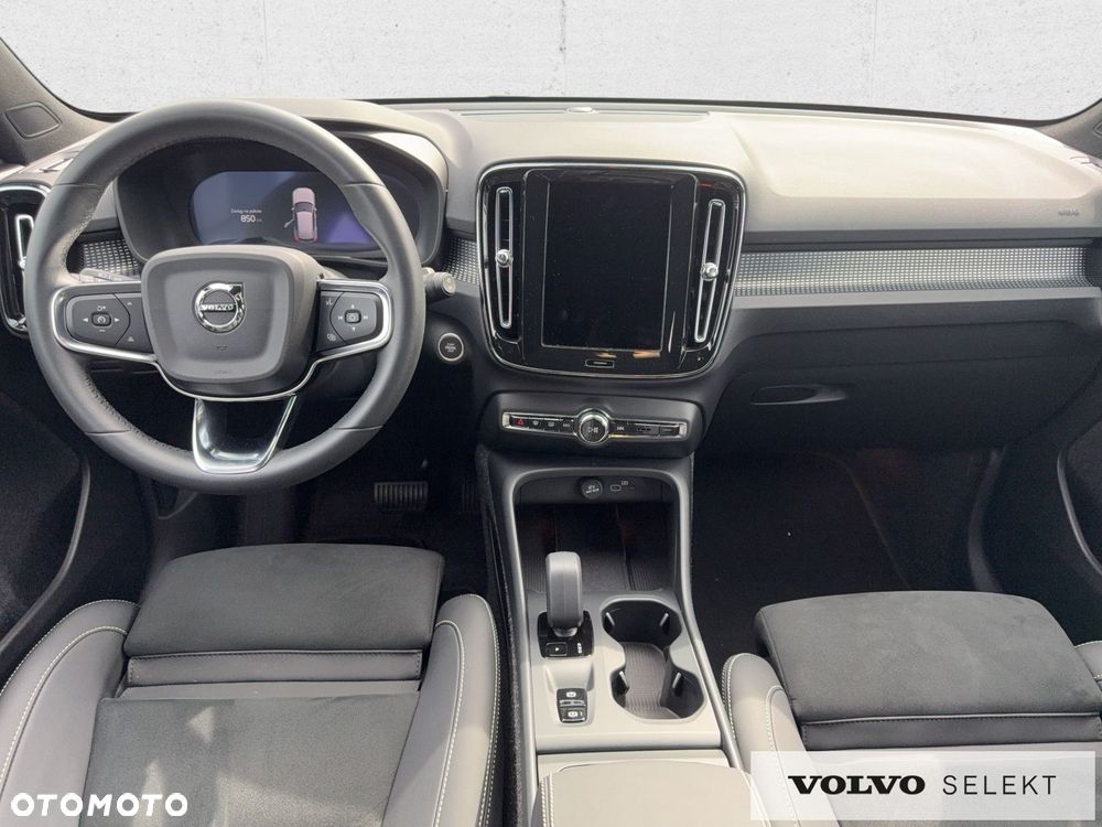 Volvo XC 40 - 15