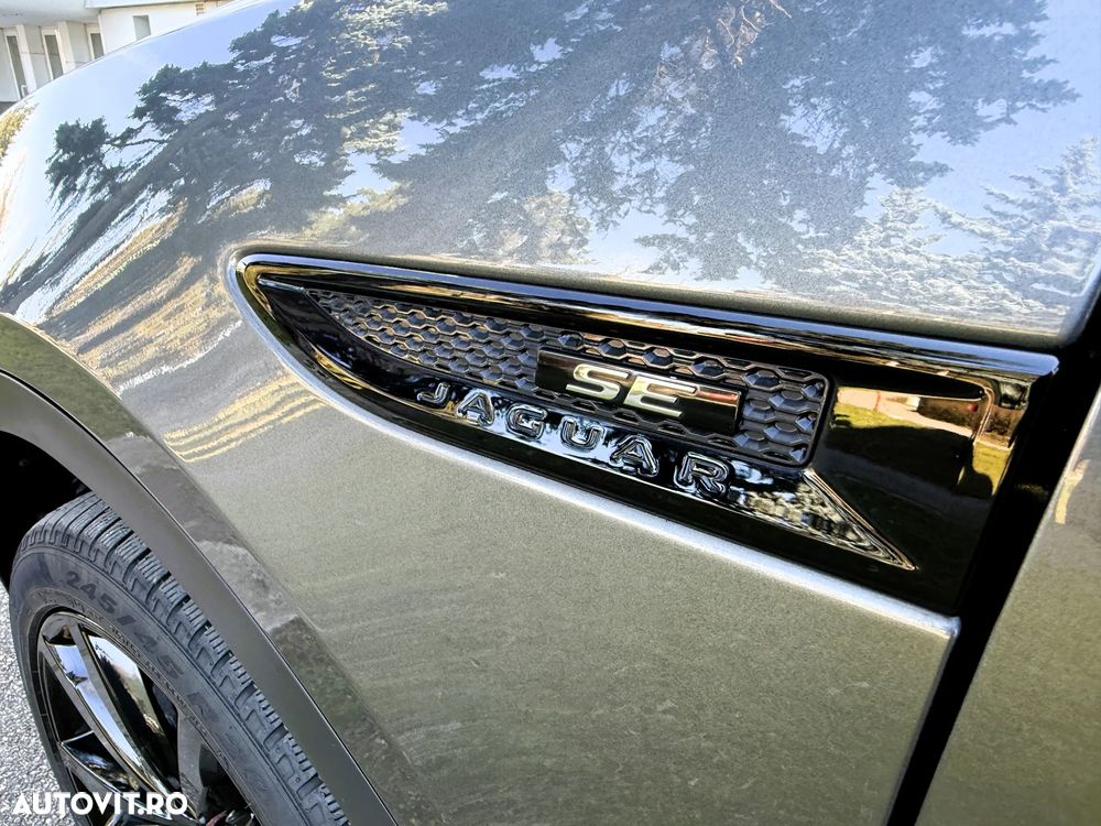 Jaguar E-Pace P300 AWD Sport - 14