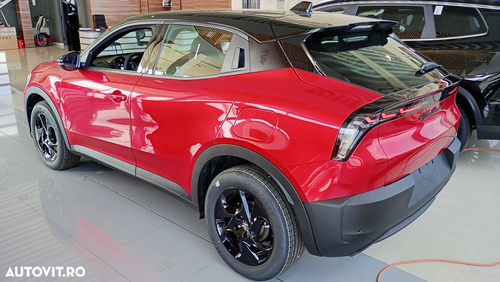 Alfa Romeo Junior 1.2 FWD eDCT6 MHEV Ibrida - 4