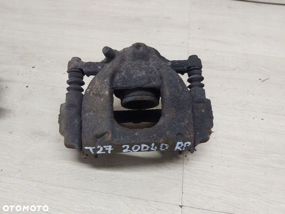 Toyota AVENSIS T27 zacisk jarzmo prawy przód 295mm - 1