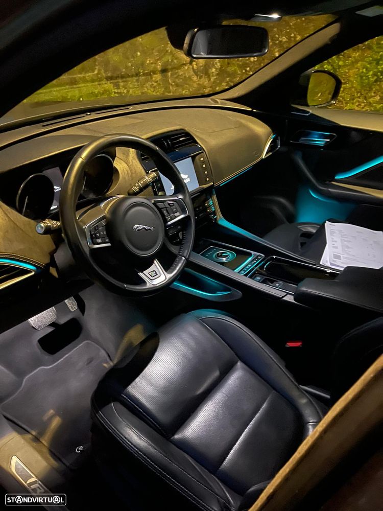 Jaguar F-Pace 2.0 i4D R-Sport Aut. - 21