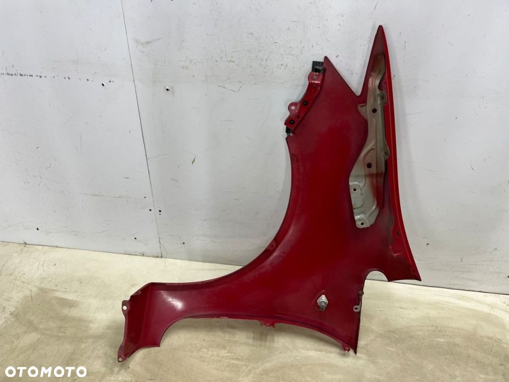 Błotnik Mitsubishi Colt 6 VI Z30 08-12r. Lift prawy przedni prawy przód P04 - 14