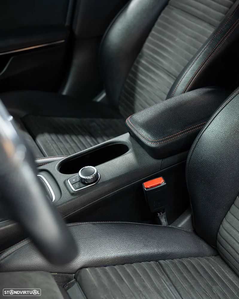 Mercedes-Benz CLA 180 d AMG Line - 18