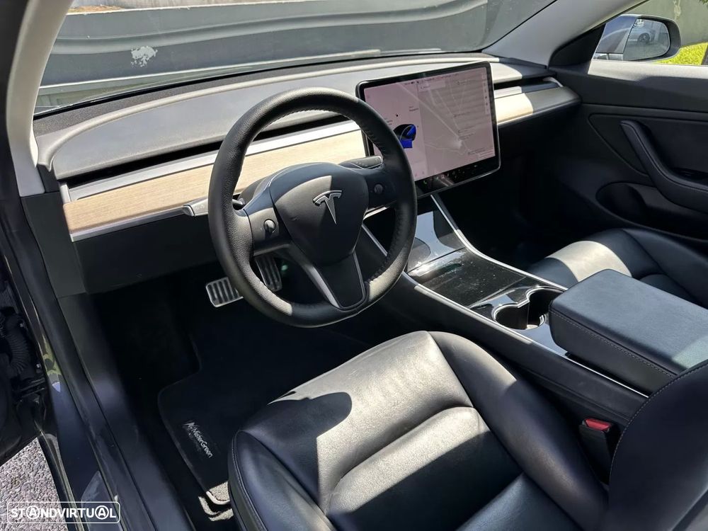 Tesla Model 3 Standard Range Plus RWD - 29