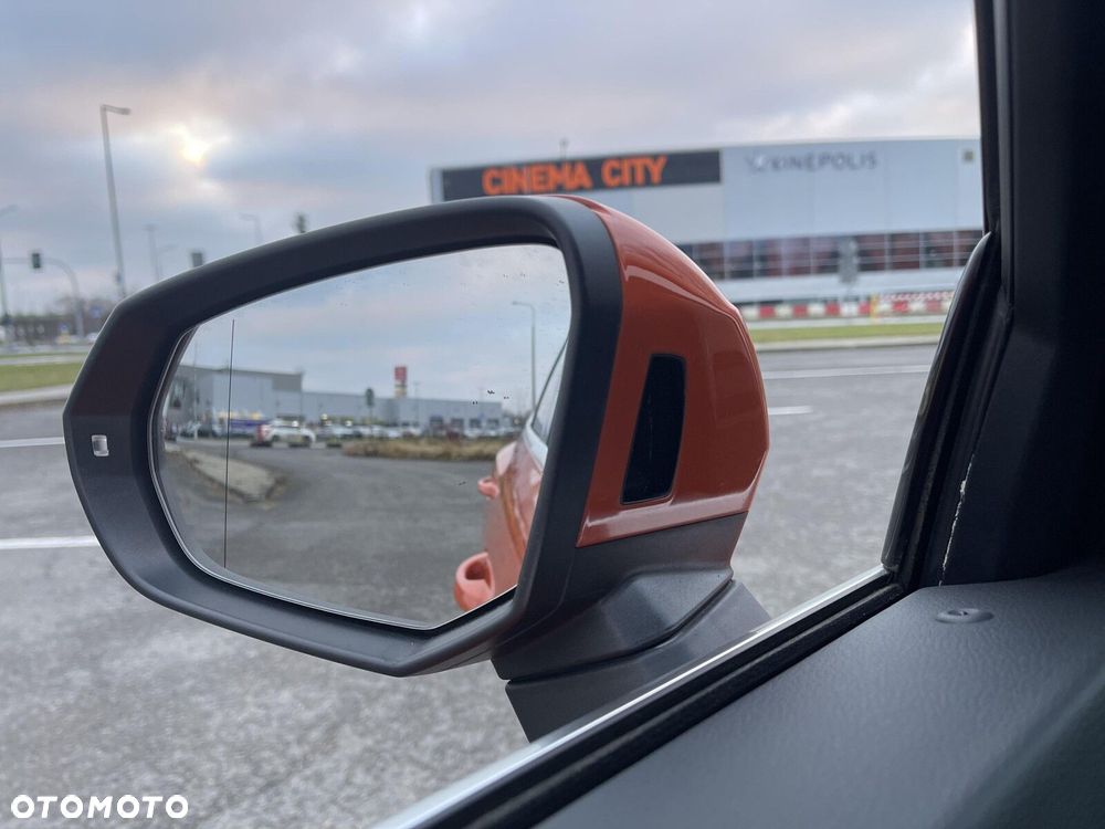 Audi Q3 Sportback - 12