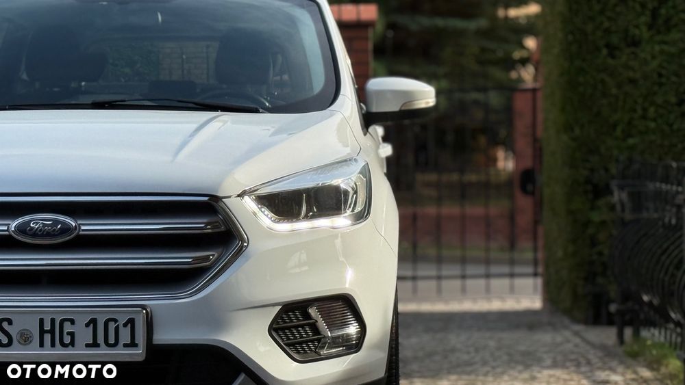 Ford Kuga 2.0 TDCi 4x4 Titanium - 16