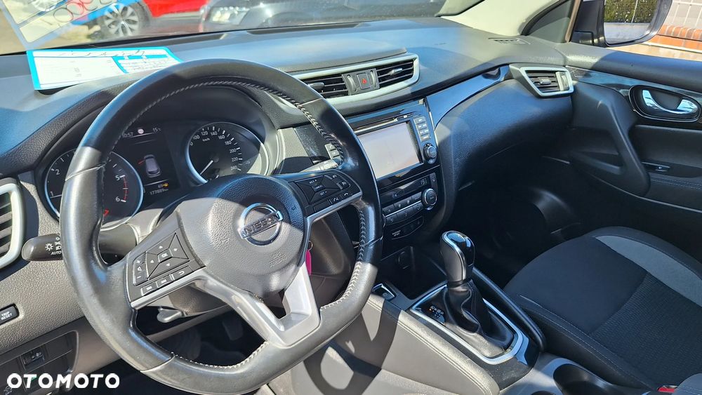 Nissan Qashqai 1.6 DCi N-Connecta Xtronic - 14