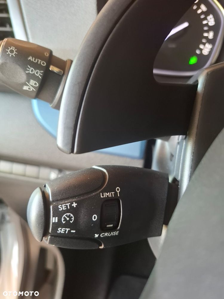 Peugeot Expert L2H1 EAT8 TwinCab Premium - 10