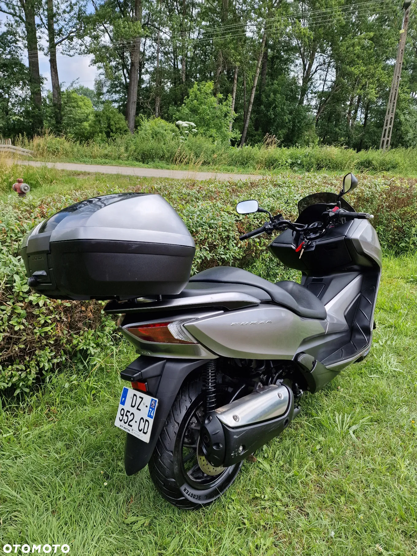 Honda NSS - 6