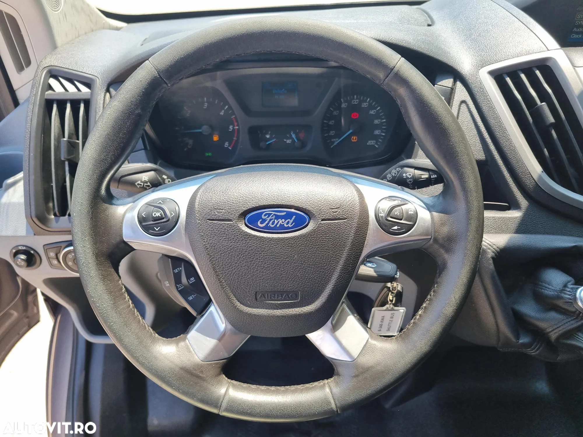 Ford Transit - 16