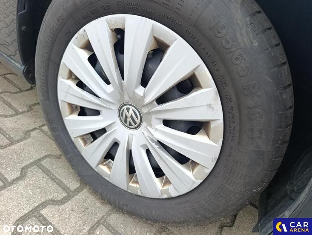 Volkswagen Golf - 26