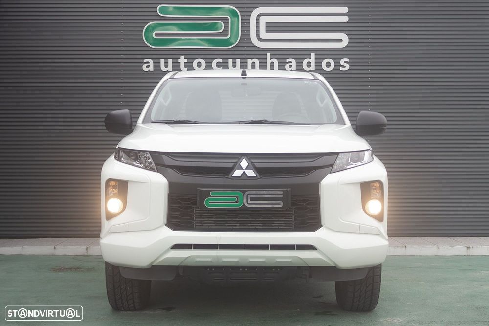 Mitsubishi L200 2.3 DI-D Space Cab Campera 4WD - 2