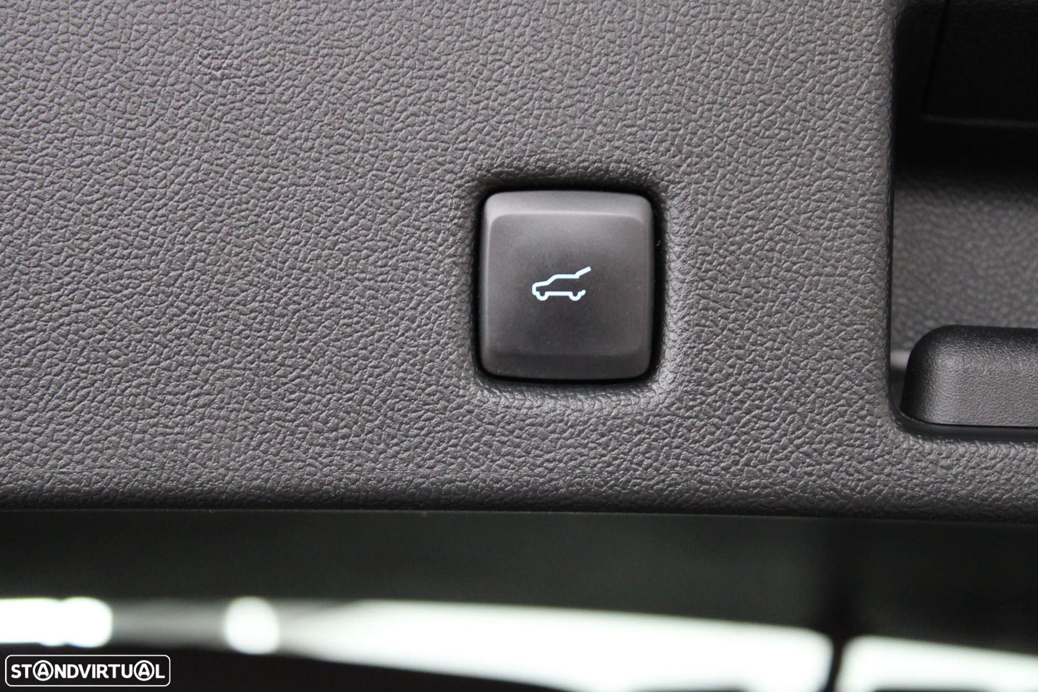 Ford Kuga 1.5 EcoBoost ST-Line - 23
