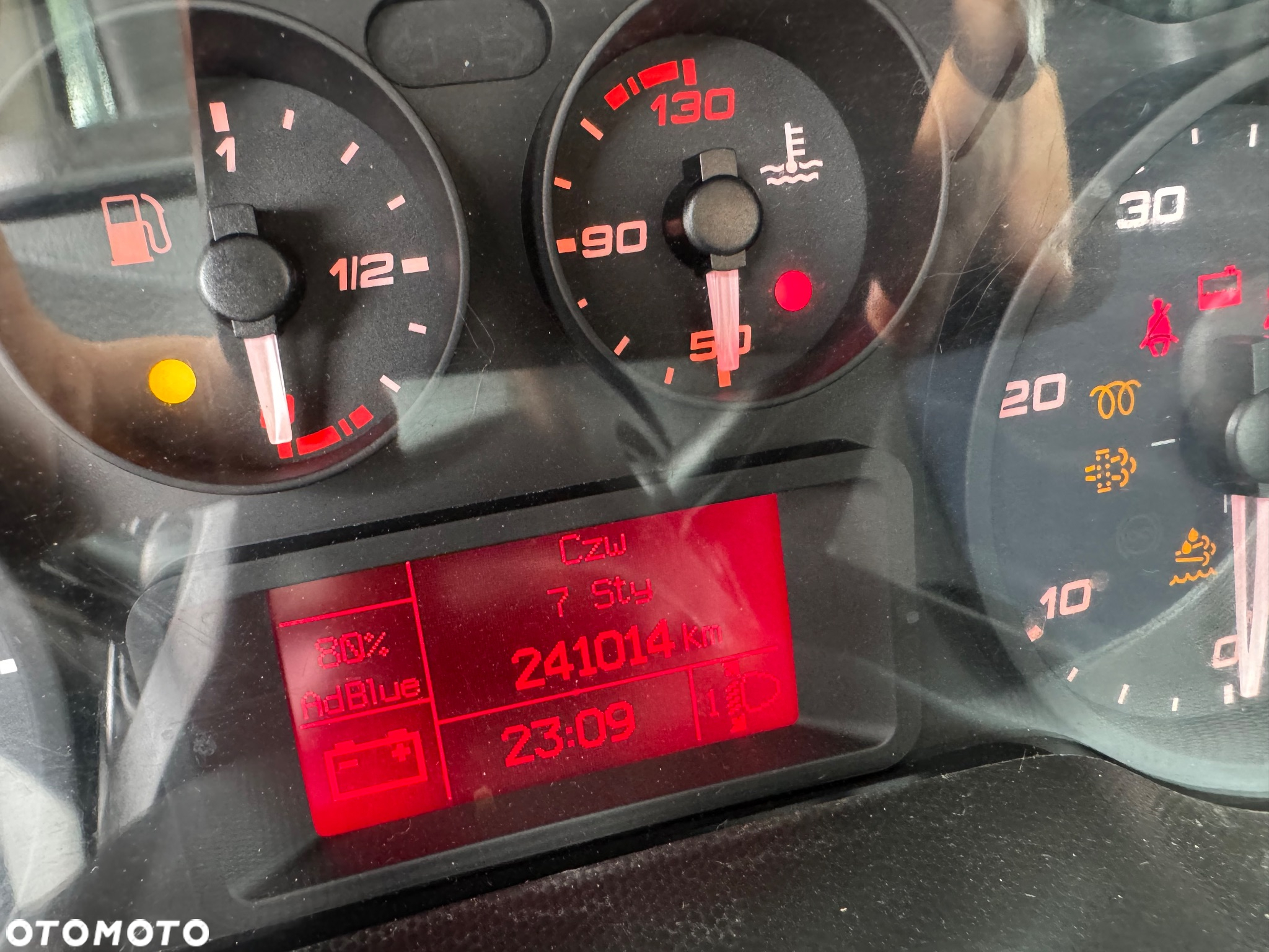 Iveco 35C18 Daily skrzynia kiper - 16