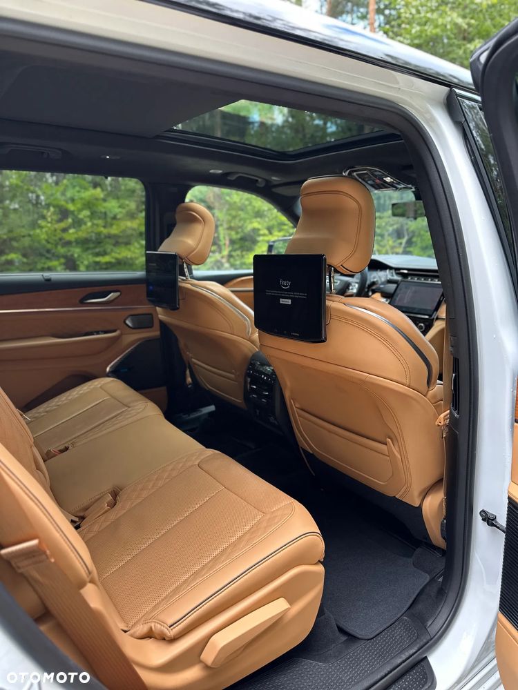 Jeep Grand Cherokee 5.7 V8 HEMI 4WD Automatik Summit - 19