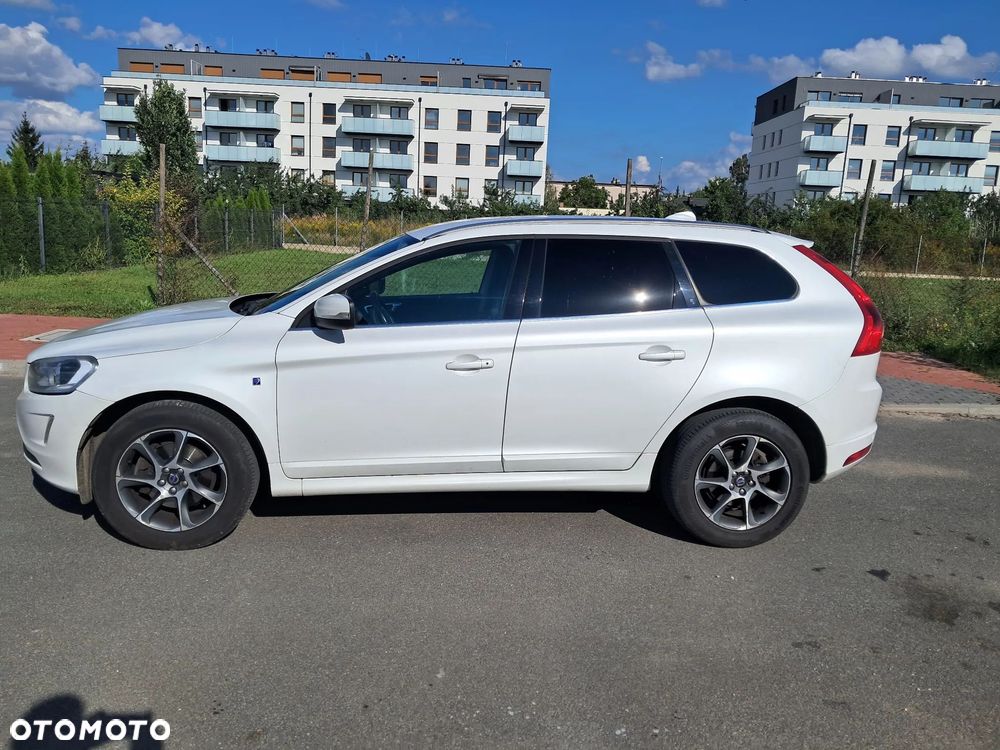 Volvo XC 60 D4 Drive-E Ocean Race - 6
