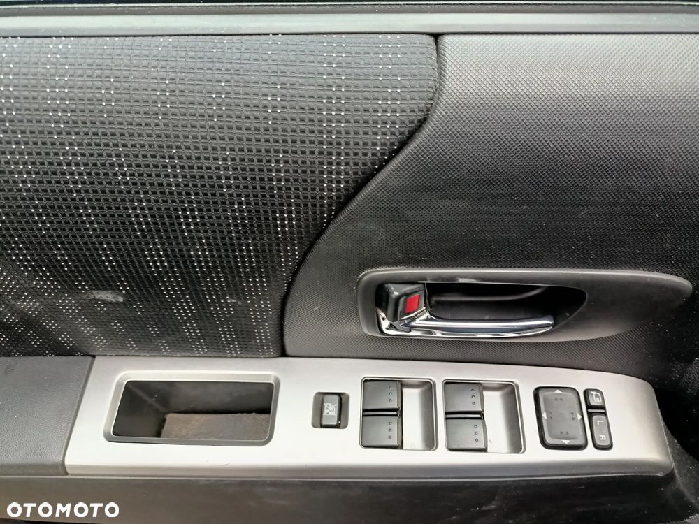 Mazda 5 2.0 Exclusive - 5