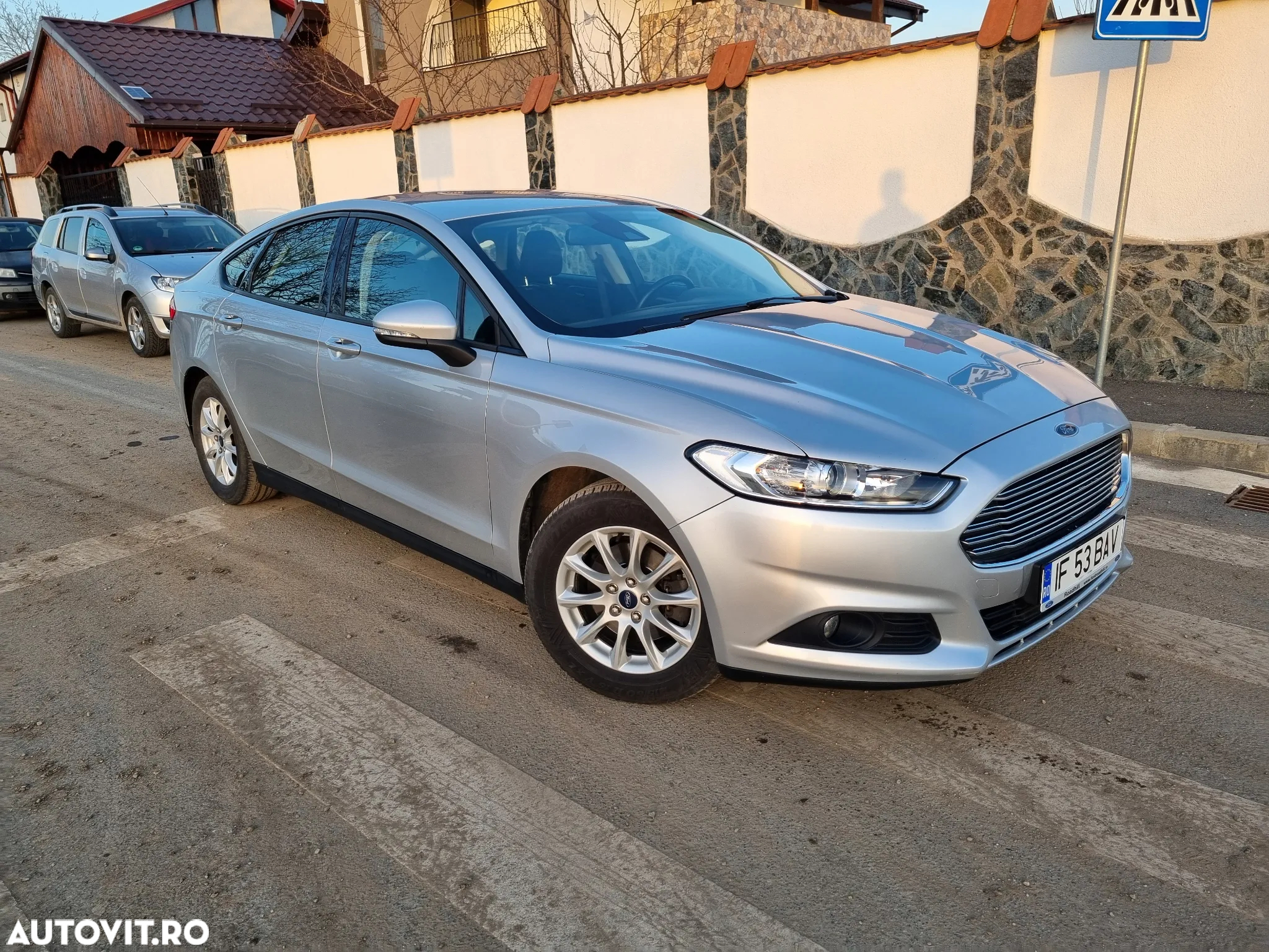 Ford Mondeo 1.5 EcoBoost Aut. Trend - 2