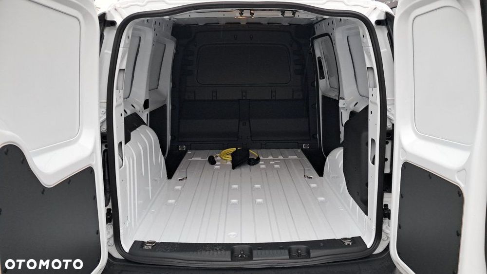 Ford Transit Connect - 11