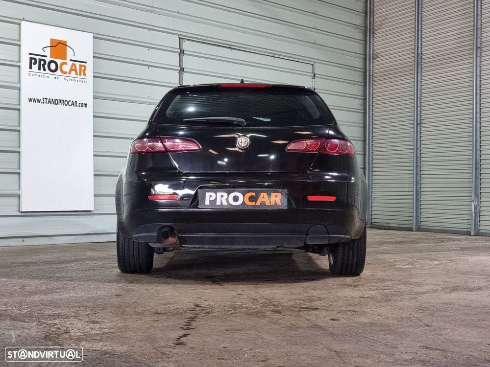 Alfa Romeo 159 Sportwagon 1.9 JTDm 16V Sportiva+ - 22