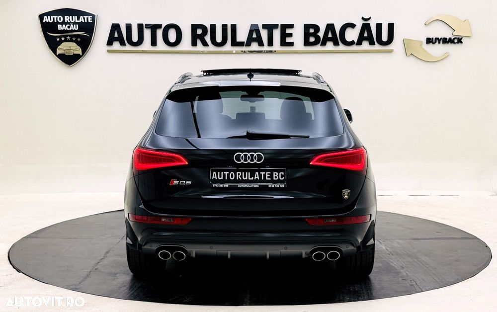 Audi SQ5 - 11