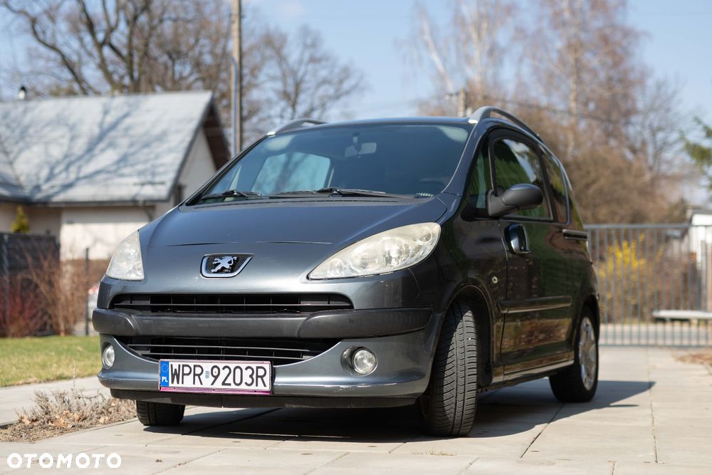 Peugeot 1007 1.4 Happy - 4