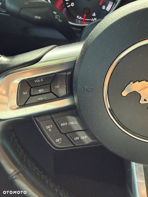Ford Mustang 5.0 V8 Bullitt - 3