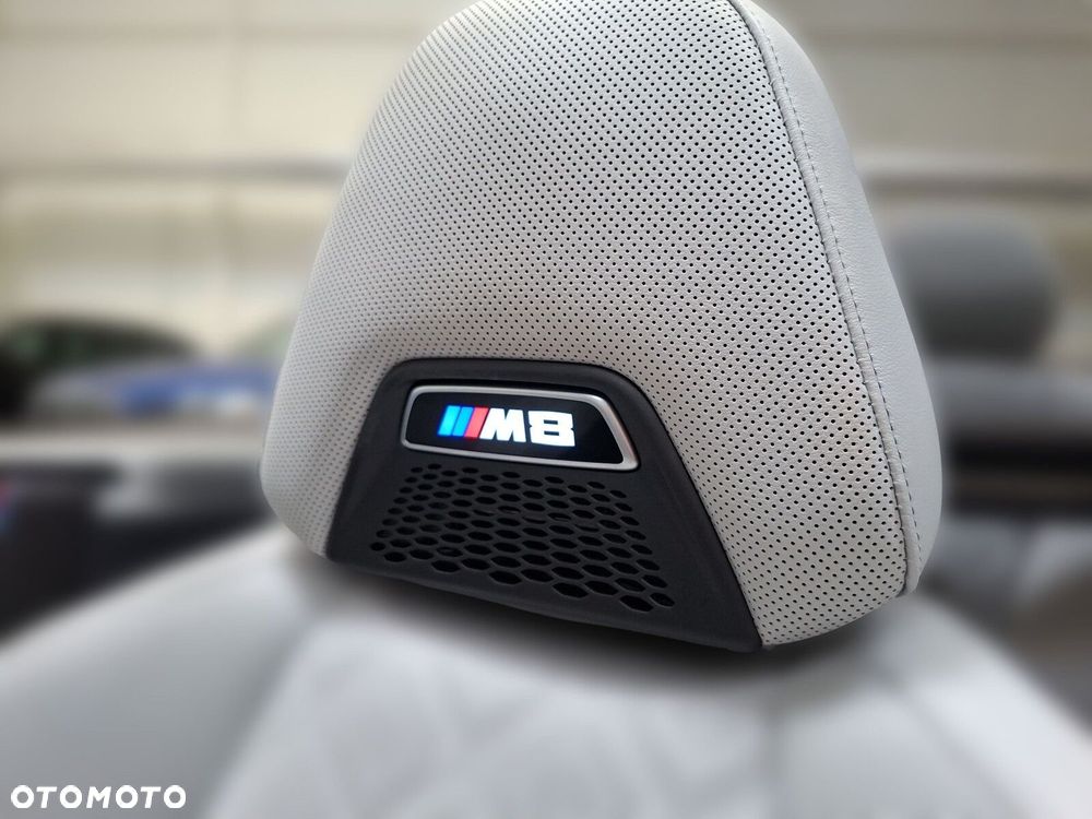 BMW M8 Competition - 21