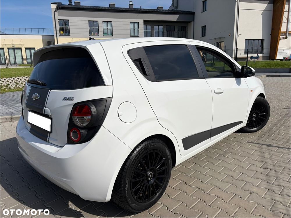 Chevrolet Aveo 1.2 LS+ - 10