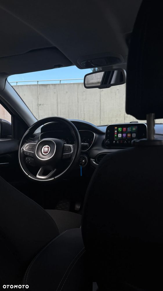 Fiat Tipo 1.4 16v Lounge EU6d - 21