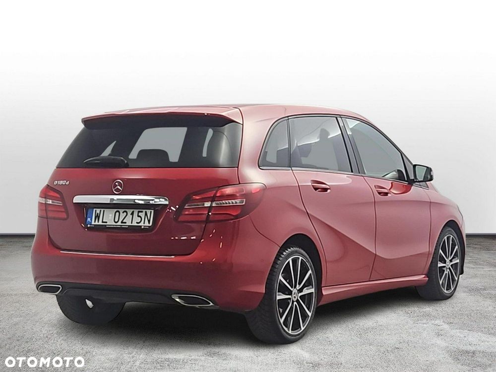 Mercedes-Benz Klasa B 180 (CDI) d 7G-DCT Urban - 5