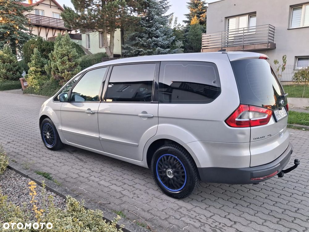 Ford Galaxy - 17
